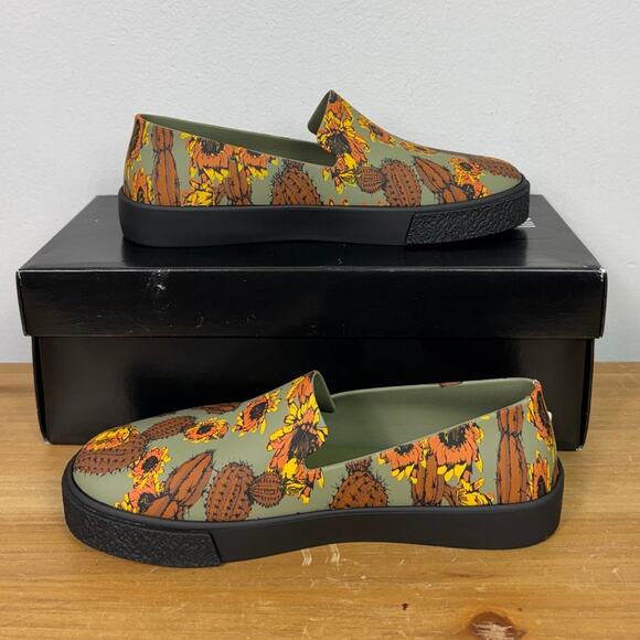 New Melissa Ground III AD Slip-On Sneaker in Brown/Green PVC Women's Size 6 - Picture 6 of 10